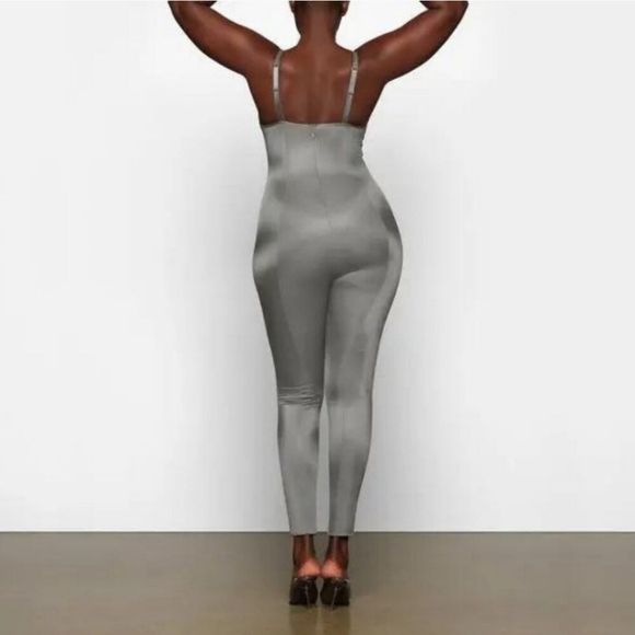 Skims Glissenette Catsuit / Bodysuit - Thunder - Picture 4 of 9